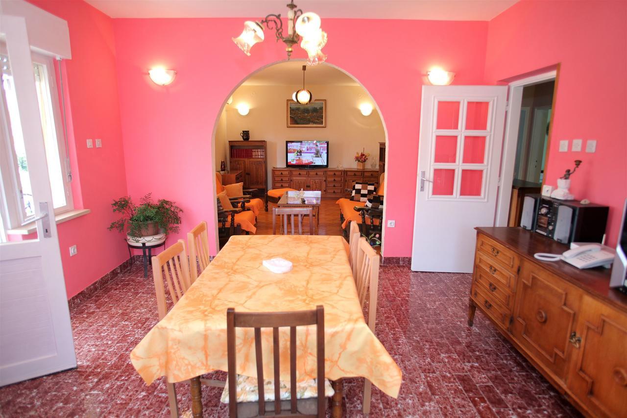 Apartment Baturina Trogir Bagian luar foto