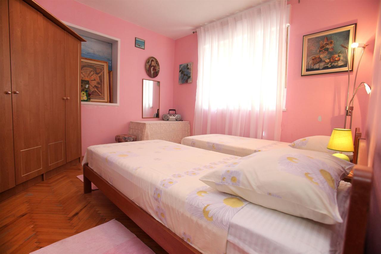 Apartment Baturina Trogir Bagian luar foto